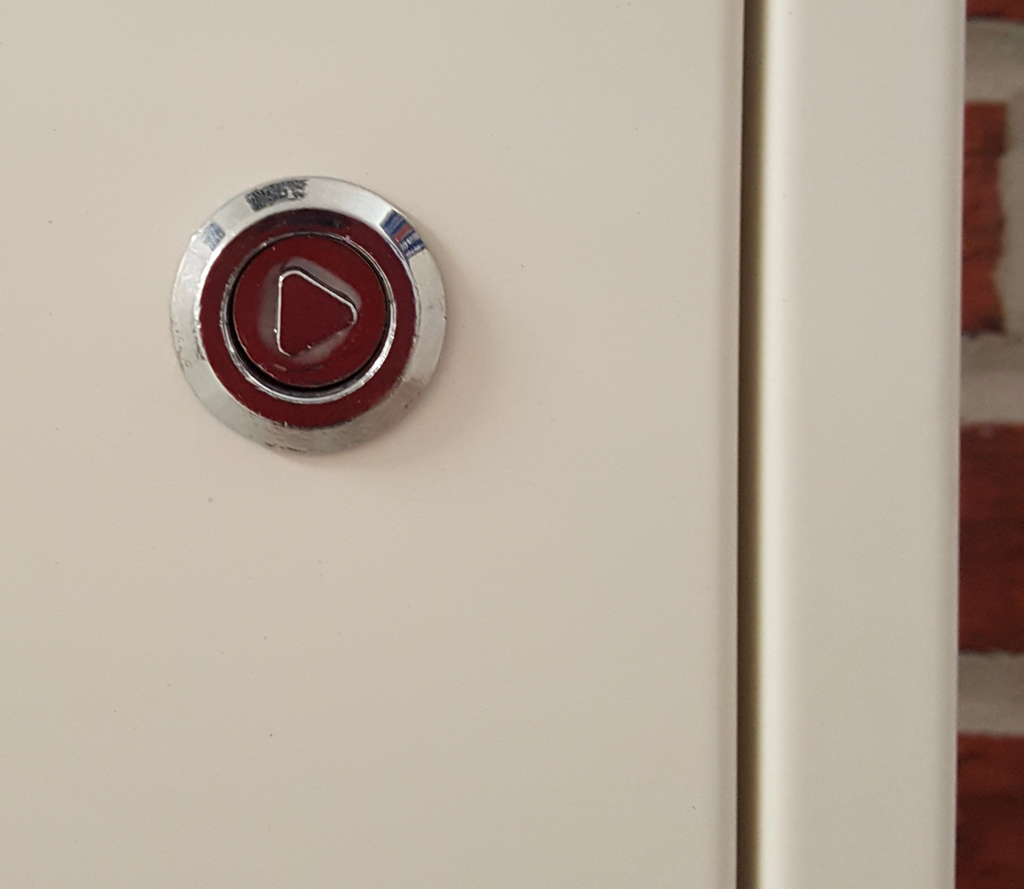 Slam Lock vs Slam Cam