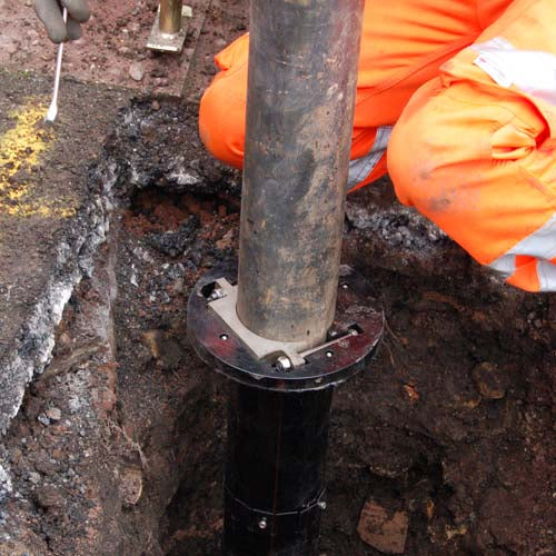 Atlas Retention Socket - Illuminated socket installation